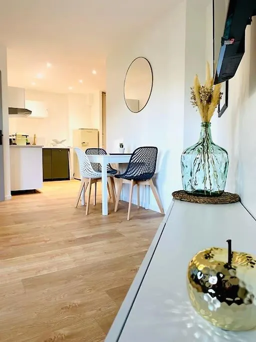 Le Chic Proche Centre Avec Parking Apartment Grenoble