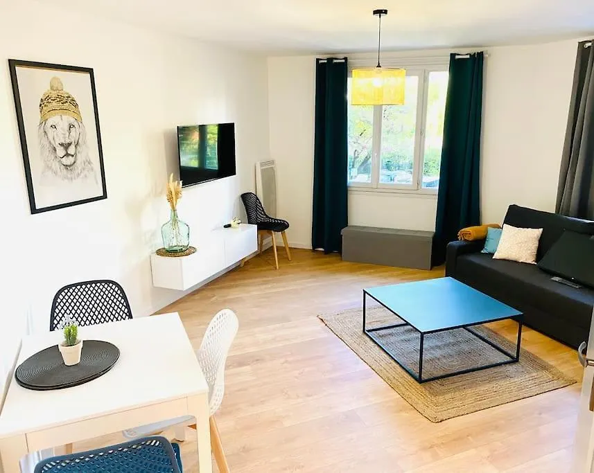 Le Chic Proche Centre Avec Parking Apartment Grenoble